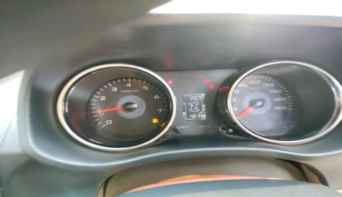 2019 Mahindra TUV300 T8, Diesel, Manual, 42,148 km, interior