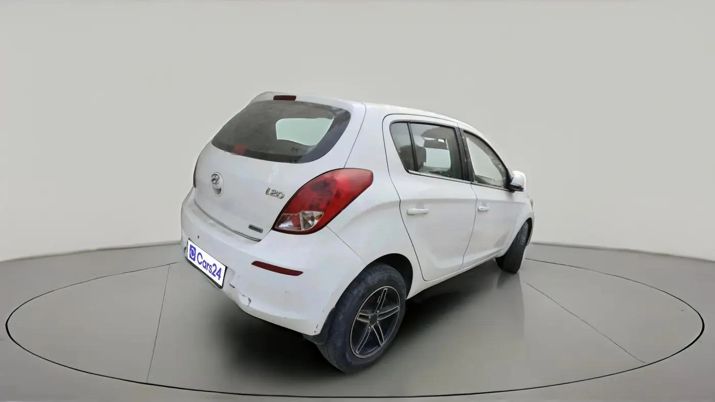 2013 Hyundai i20 MAGNA (O) 1.4 CRDI, Diesel, Manual, 1,21,609 km, exterior