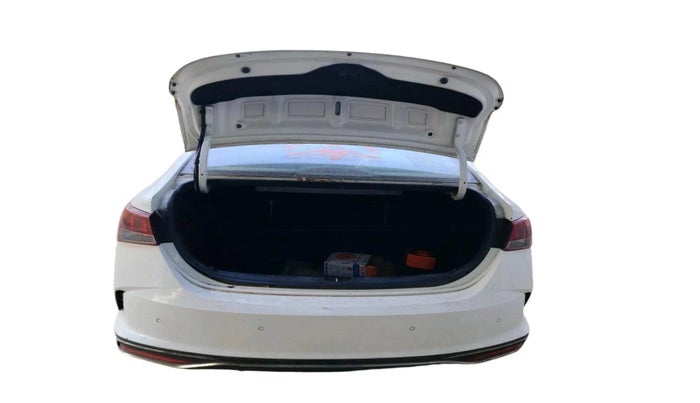 2021 Hyundai Verna SX 1.5 VTVT, Petrol, Manual, 45,244 km, exterior