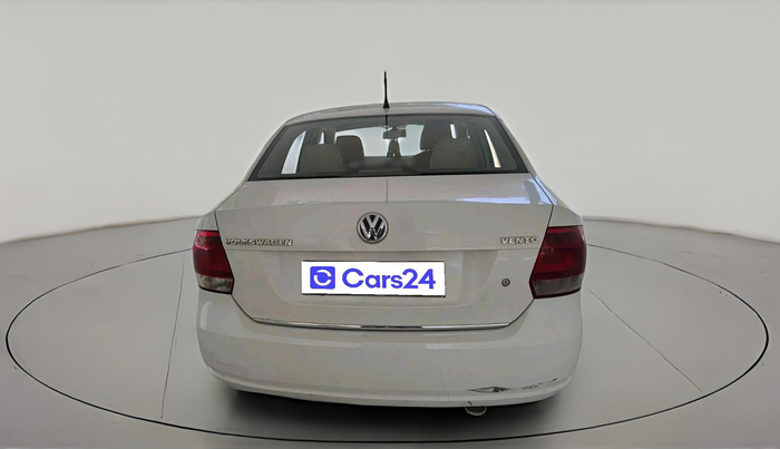 2011 Volkswagen Vento HIGHLINE 1.6 MPI, Petrol, Manual, 1,24,355 km, exterior
