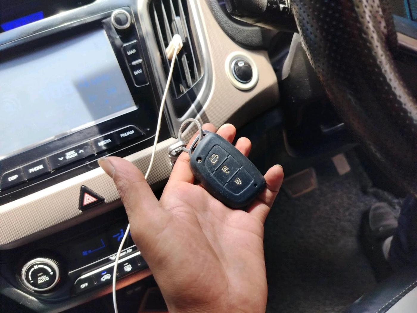 2015 Hyundai Creta SX PLUS AT 1.6 DIESEL, Diesel, Automatic, 1,33,262 km, interior