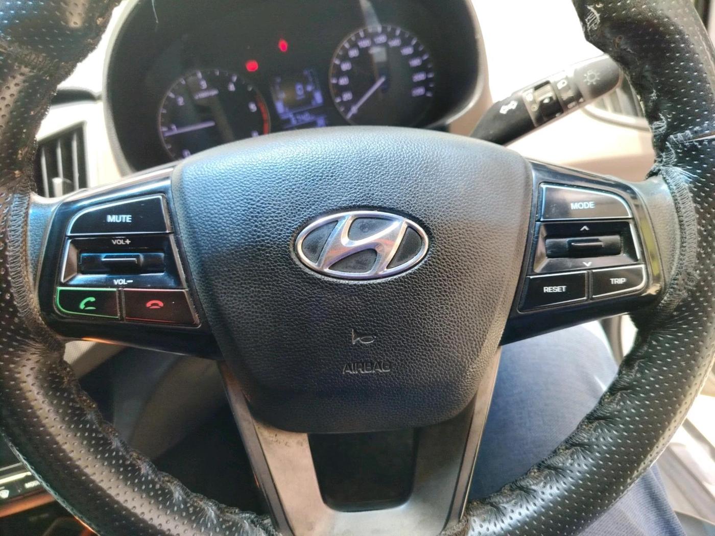 2015 Hyundai Creta SX PLUS AT 1.6 DIESEL, Diesel, Automatic, 1,33,262 km, interior