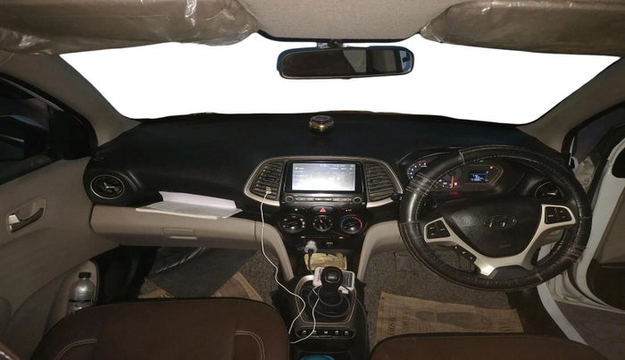 2019 Hyundai NEW SANTRO SPORTZ CNG, CNG, Manual, 91,808 km, interior