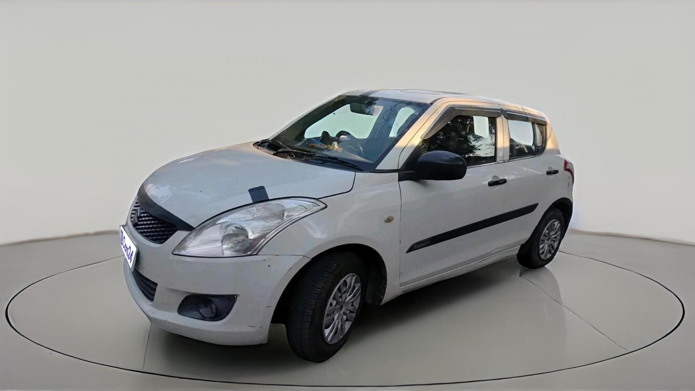 2013 Maruti Swift LXI, CNG, Manual, 1,16,929 km, exterior