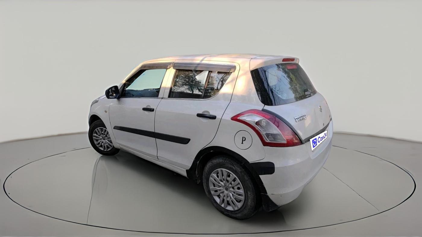 2013 Maruti Swift LXI, CNG, Manual, 1,16,929 km, exterior
