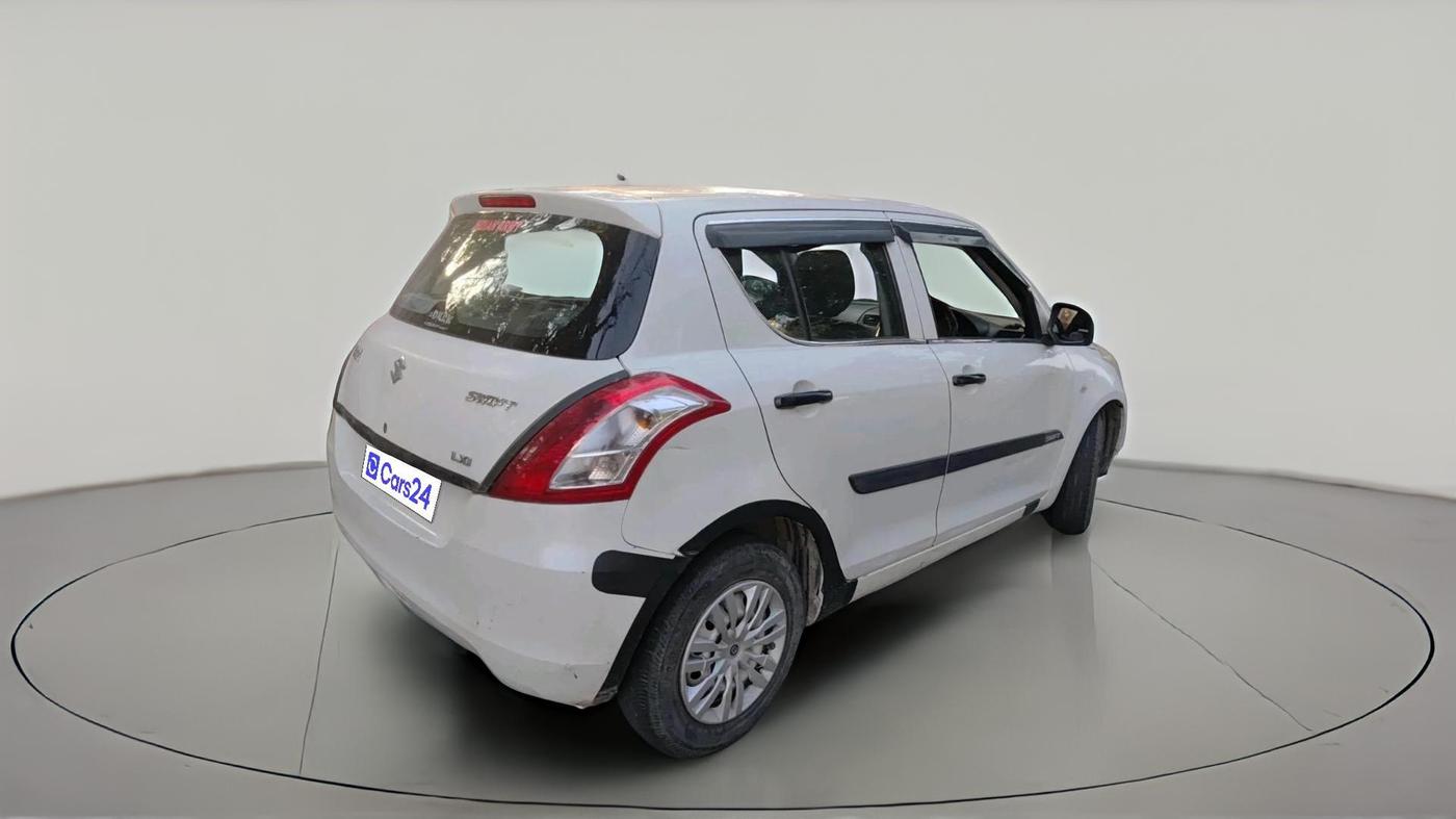 2013 Maruti Swift LXI, CNG, Manual, 1,16,929 km, exterior