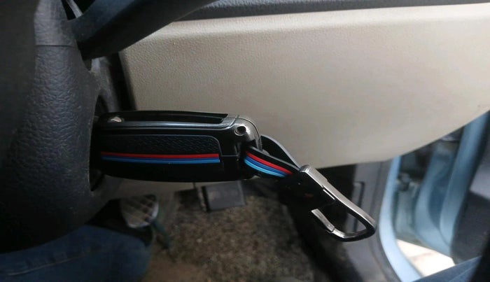 2013 Volkswagen Polo COMFORTLINE 1.2L PETROL, Petrol, Manual, 91,619 km, interior