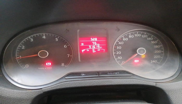 2013 Volkswagen Polo COMFORTLINE 1.2L PETROL, Petrol, Manual, 91,619 km, interior