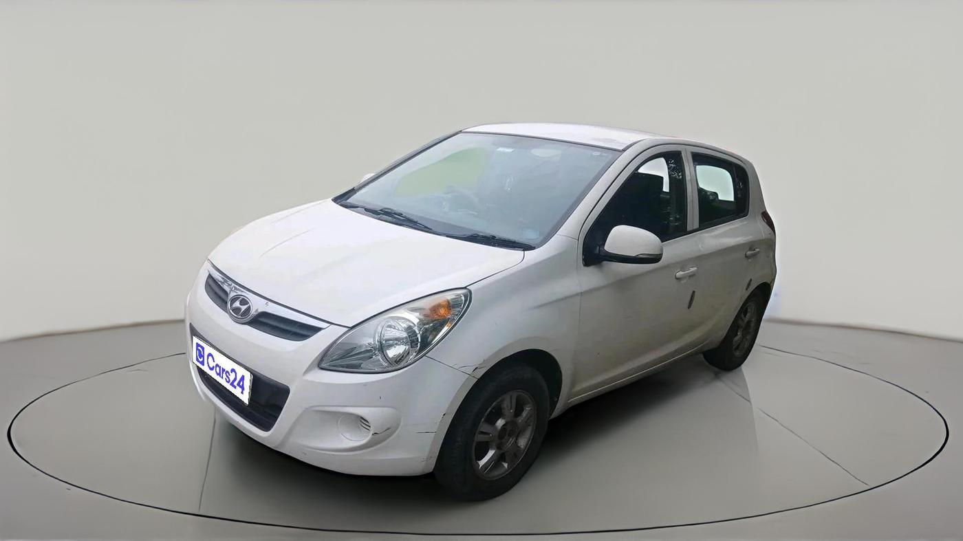 2011 Hyundai i20 SPORTZ 1.2, CNG, Manual, 1,72,089 km, exterior