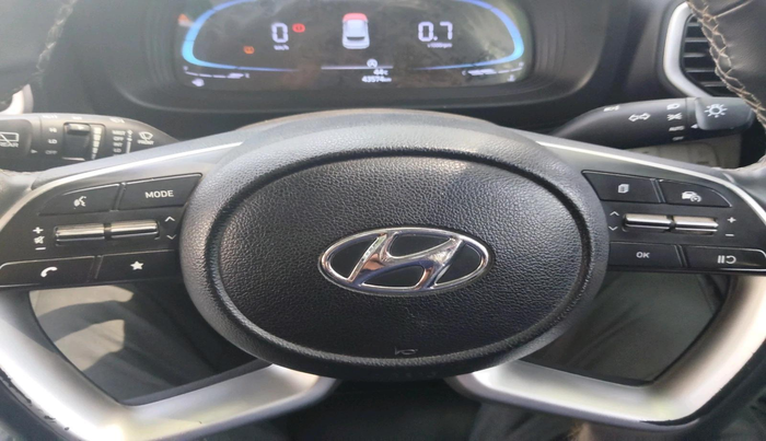 2024 Hyundai VENUE SX 1.5 CRDI, Diesel, Manual, 45,000 km, interior