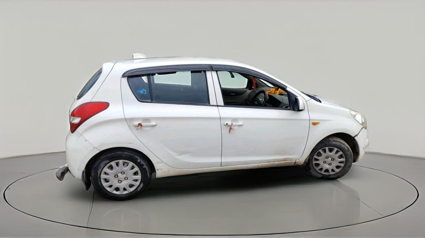 2012 Hyundai i20 MAGNA 1.4 CRDI, Diesel, Manual, 82,625 km, exterior