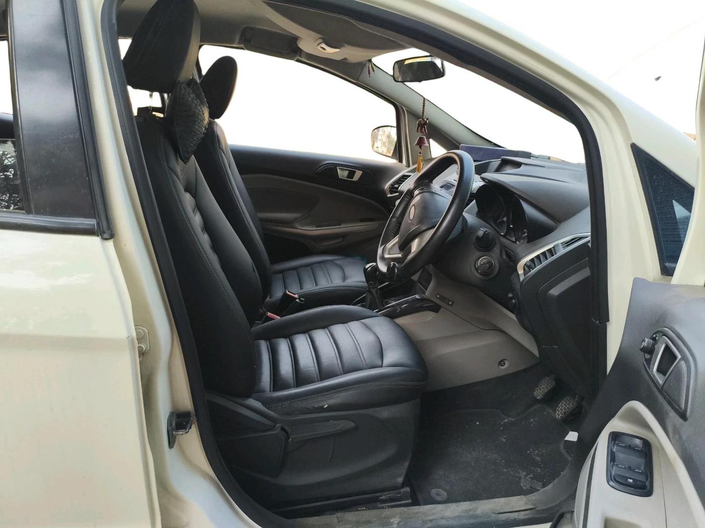 2016 Ford Ecosport TREND 1.5L DIESEL, Diesel, Manual, 65,951 km, interior