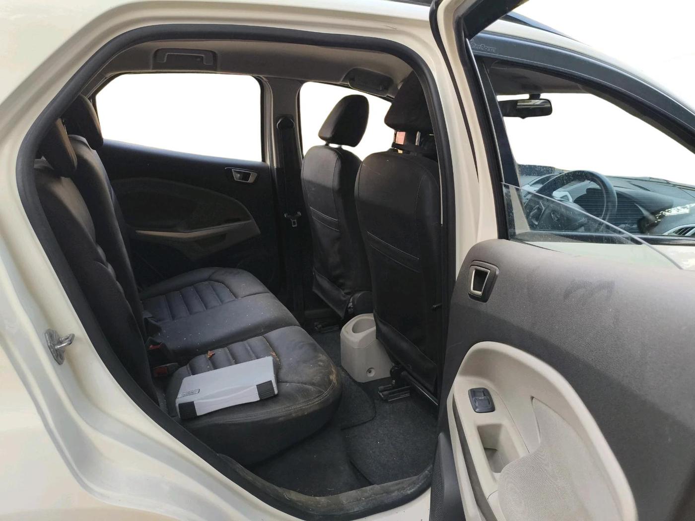 2016 Ford Ecosport TREND 1.5L DIESEL, Diesel, Manual, 65,951 km, interior
