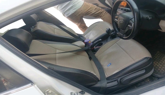 2021 Hyundai Verna SX (O)1.5 MPi, Petrol, Manual, 1,20,715 km, interior