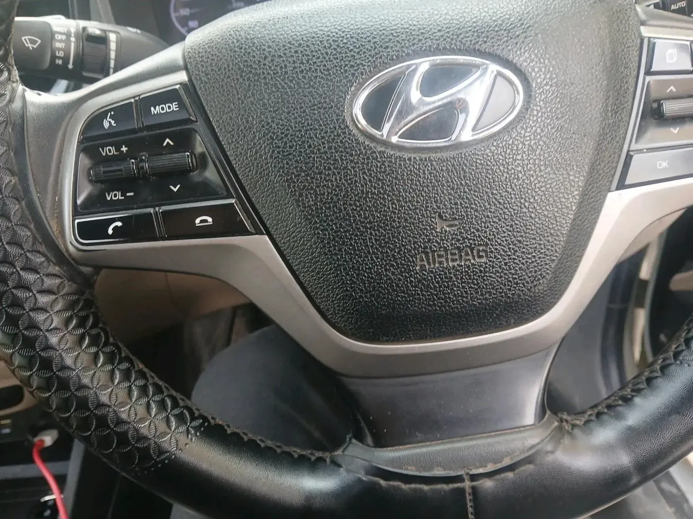2021 Hyundai Verna SX (O)1.5 MPi, Petrol, Manual, 1,20,715 km, interior