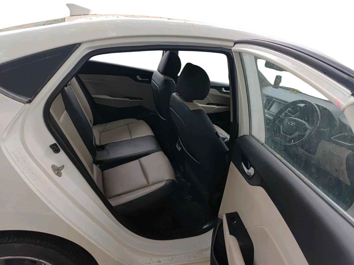 2019 Hyundai Verna 1.6 VTVT SX O, Petrol, Manual, 84,558 km, interior