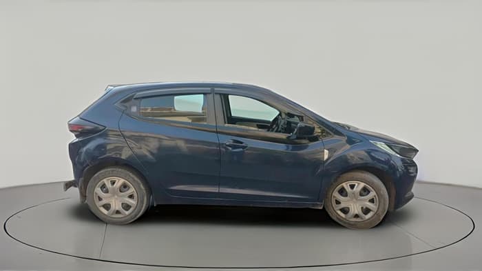 2023 Tata ALTROZ XM PLUS CNG, CNG, Manual, 36,748 km, exterior