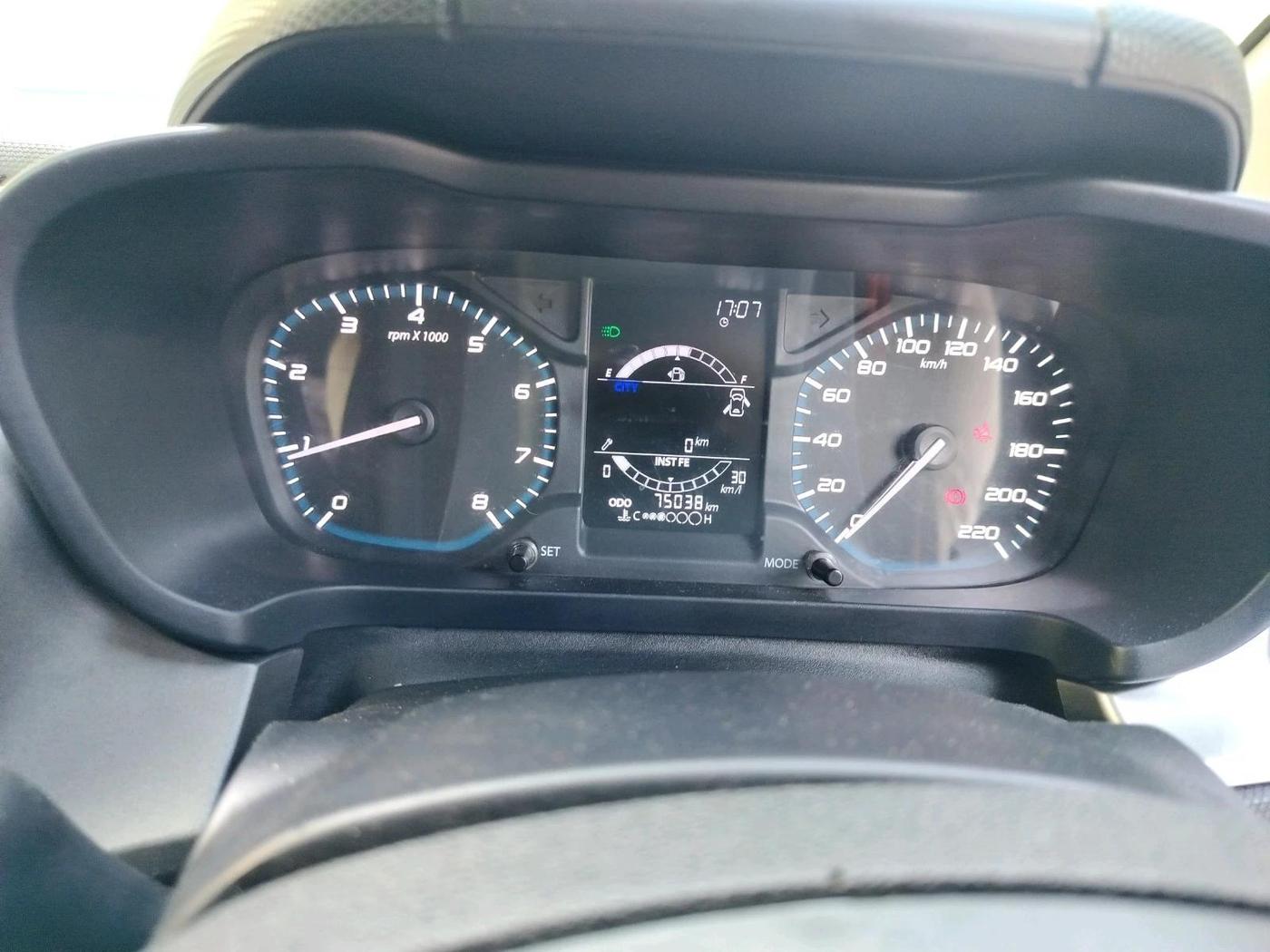 2022 Tata ALTROZ XZ PETROL, Petrol, Manual, 75,038 km, interior