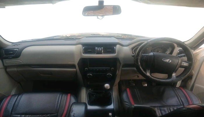 2021 Mahindra Scorpio S9, Diesel, Manual, 30,907 km, interior