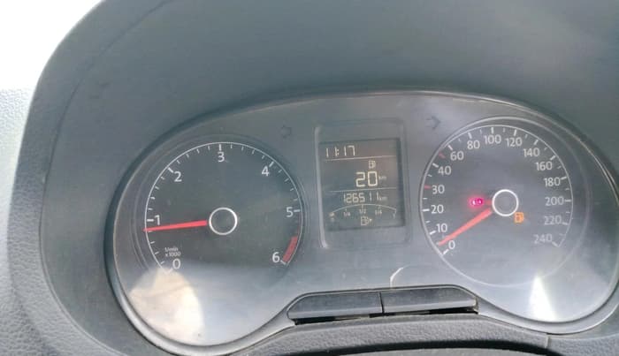 2015 Volkswagen Polo COMFORTLINE 1.5L, Diesel, Manual, 1,26,511 km, interior