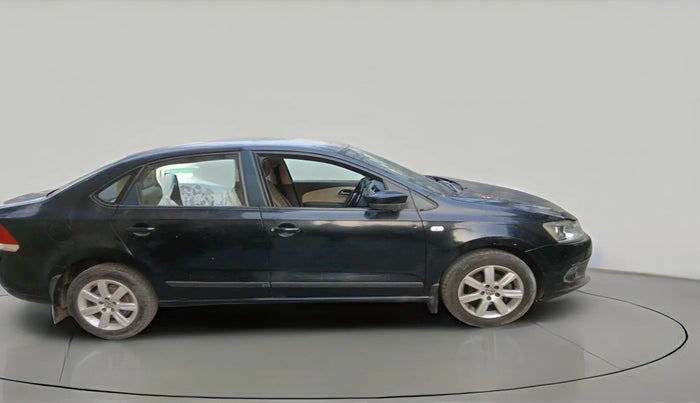 2011 Volkswagen Vento COMFORTLINE 1.6, Petrol, Manual, 92,513 km, exterior