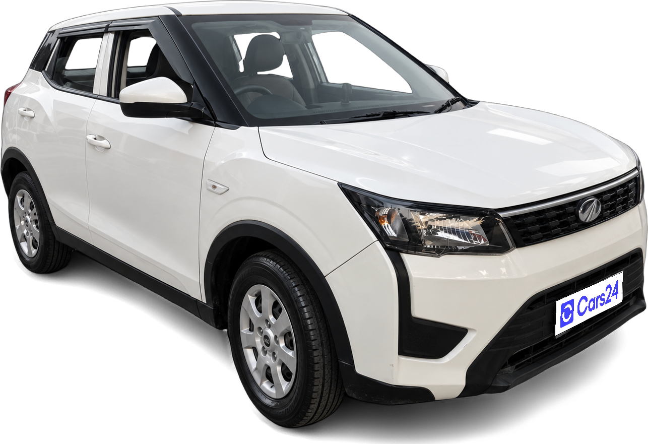 2020 Mahindra XUV300 - SUV - Diesel - Manual - ₹6.55 lakh