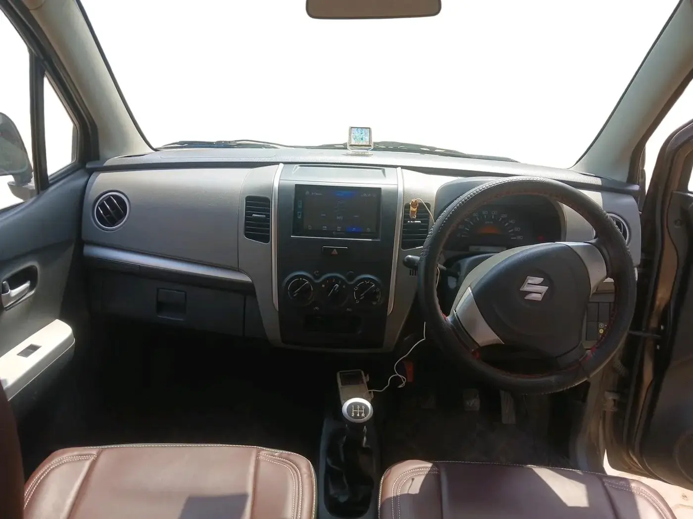 2011 Maruti Wagon R 1.0 LXI LPG, Petrol, Manual, 28,958 km, interior