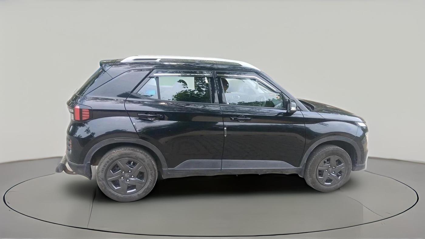 2024 Hyundai VENUE S (O) Plus 1.2 Petrol , Petrol, Manual, 13,315 km, exterior