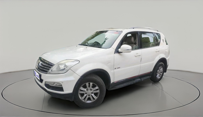 2015 Ssangyong Rexton RX7, Diesel, Automatic, 1,11,907 km, exterior