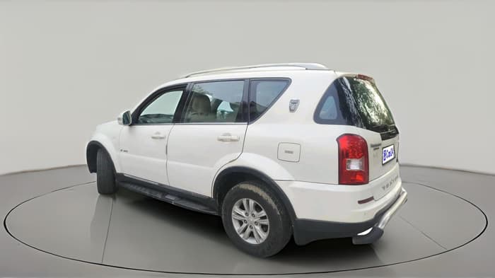 2015 Ssangyong Rexton RX7, Diesel, Automatic, 1,11,907 km, exterior