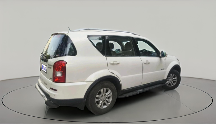 2015 Ssangyong Rexton RX7, Diesel, Automatic, 1,11,907 km, exterior