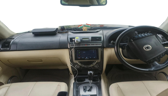 2015 Ssangyong Rexton RX7, Diesel, Automatic, 1,11,907 km, interior