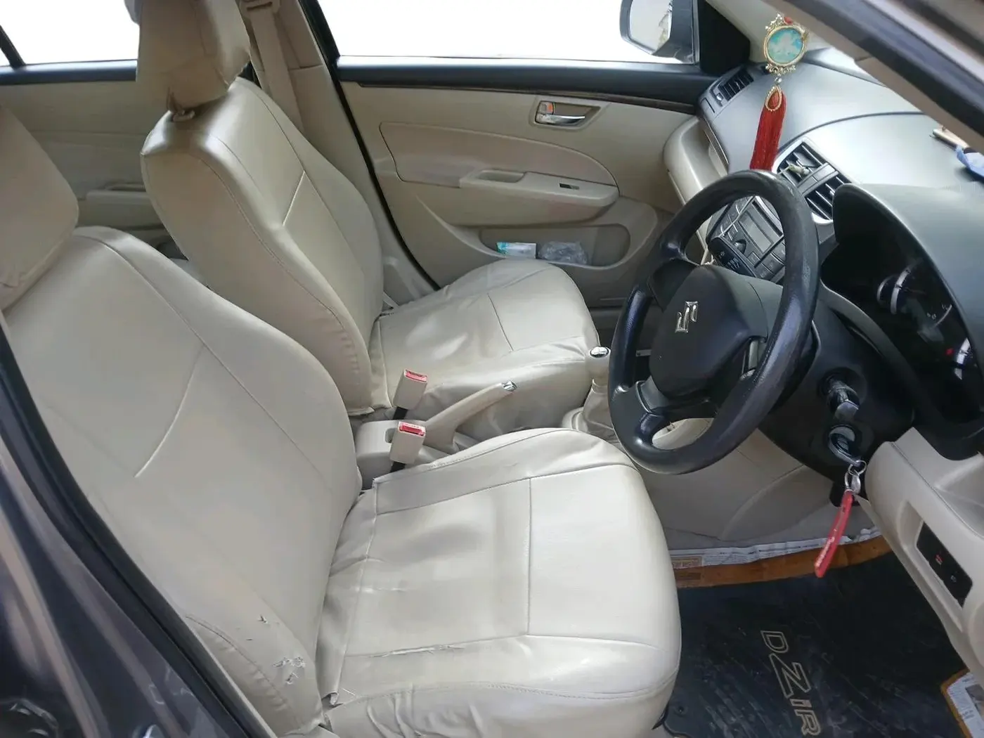 2013 Maruti Swift Dzire VXI, Petrol, Manual, 1,12,924 km, interior