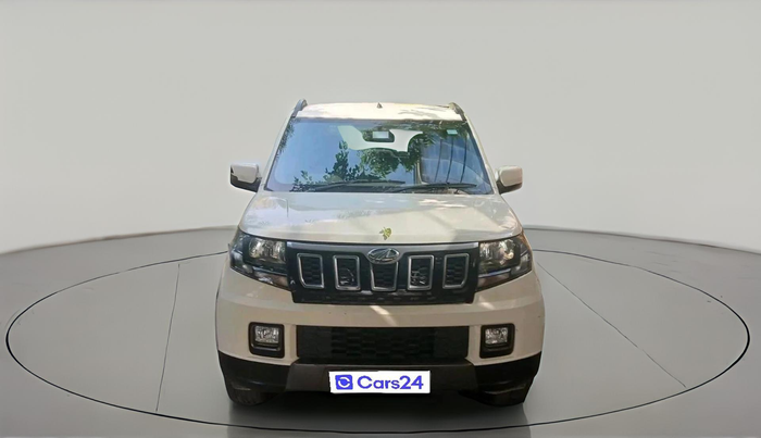 2019 Mahindra TUV300 T8, Diesel, Manual, 1,61,465 km, exterior