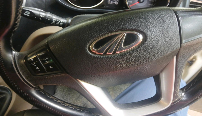 2019 Mahindra TUV300 T8, Diesel, Manual, 1,61,465 km, interior