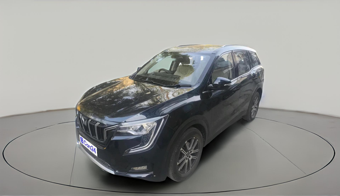 2022 Mahindra XUV700 AX 7 LUXURY D AWD AT 7 STR, Diesel, Automatic, 65,123 km, exterior