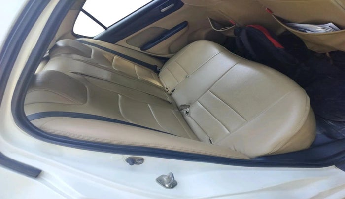 2018 Honda Amaze 1.2L I-VTEC S, Petrol, Manual, 1,66,004 km, interior