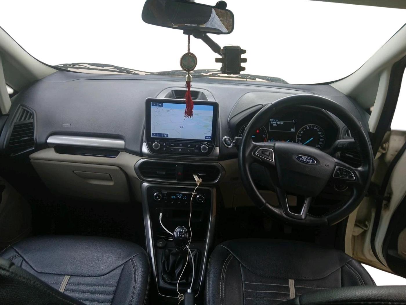 2020 Ford Ecosport TITANIUM 1.5L DIESEL, Diesel, Manual, 1,22,242 km, interior