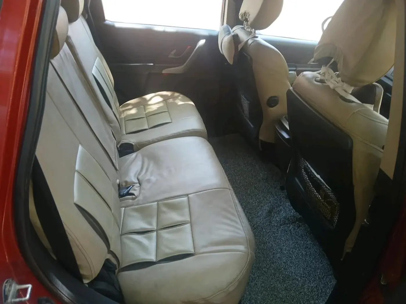 2014 Mahindra XUV500 W6, Diesel, Manual, 1,02,822 km, interior