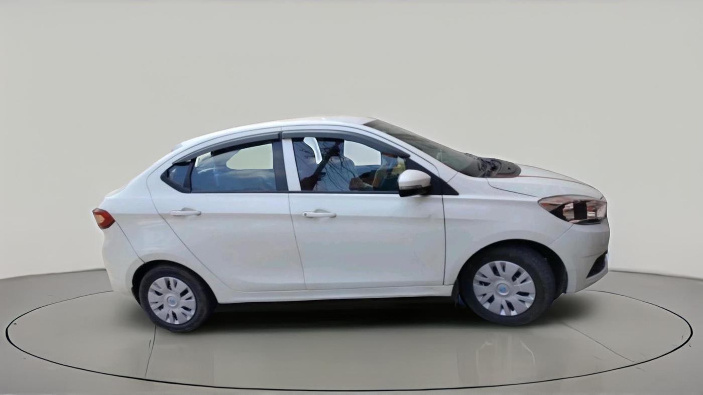 2017 Tata TIGOR XT PETROL, Petrol, Manual, 69,267 km, exterior