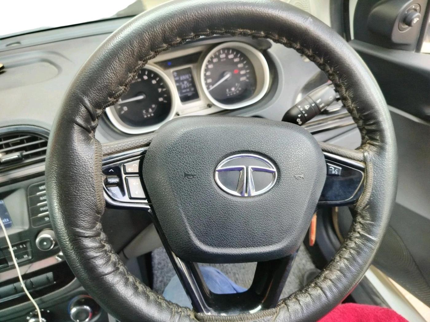 2017 Tata TIGOR XT PETROL, Petrol, Manual, 69,267 km, interior