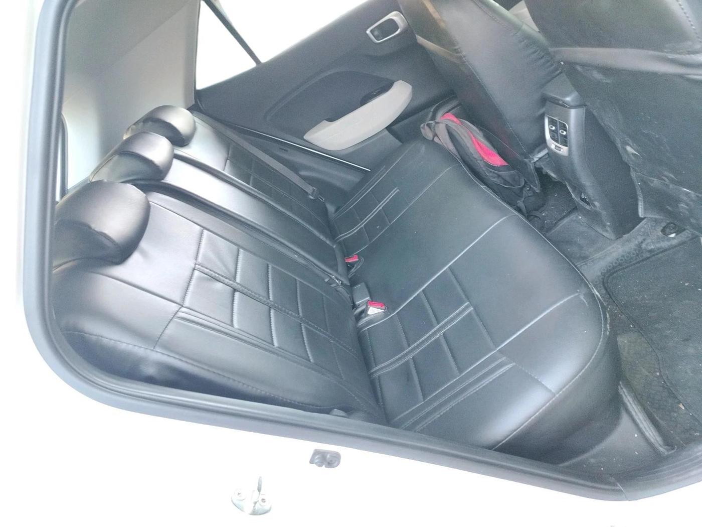 2024 Hyundai VENUE S 1.2, Petrol, Manual, 6,618 km, interior