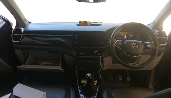 2023 Skoda KUSHAQ STYLE 1.0L TSI MT, Petrol, Manual, 88,051 km, interior