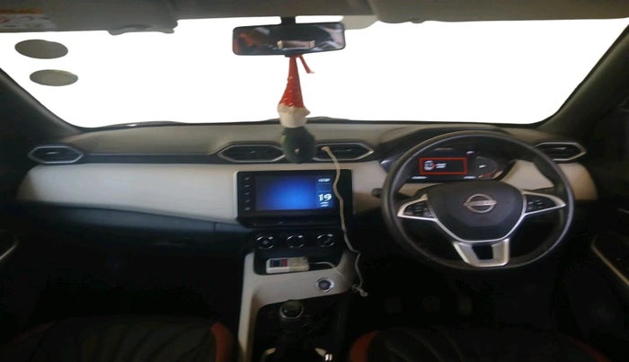 2023 Nissan MAGNITE XV MT, Petrol, Manual, 31,548 km, interior