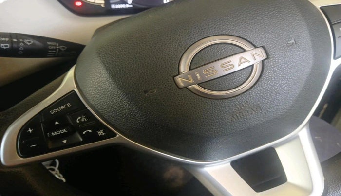 2023 Nissan MAGNITE XV MT, Petrol, Manual, 31,548 km, interior