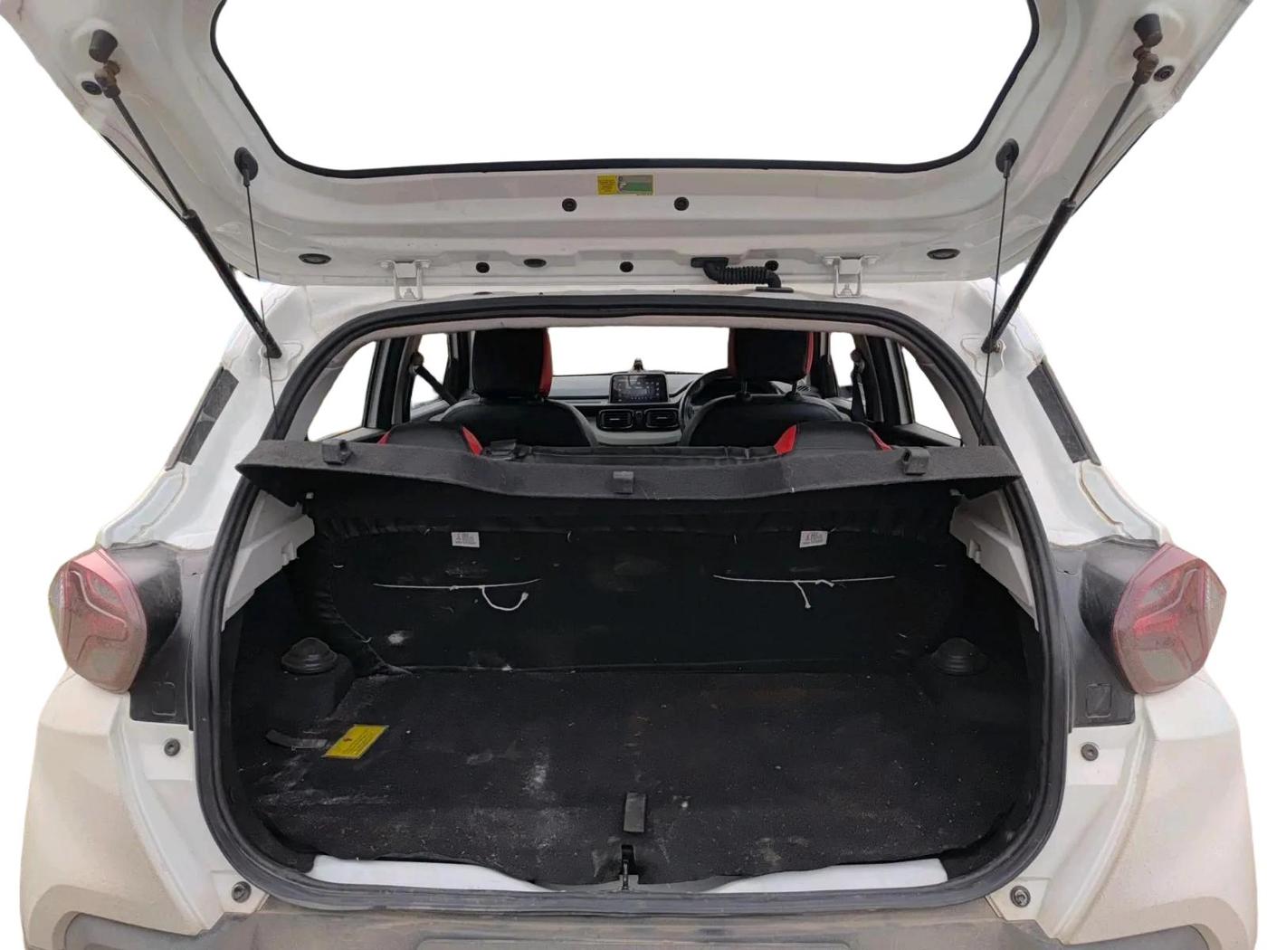 2025 Tata PUNCH Adventure Plus iCNG, CNG, Manual, 9,067 km, exterior
