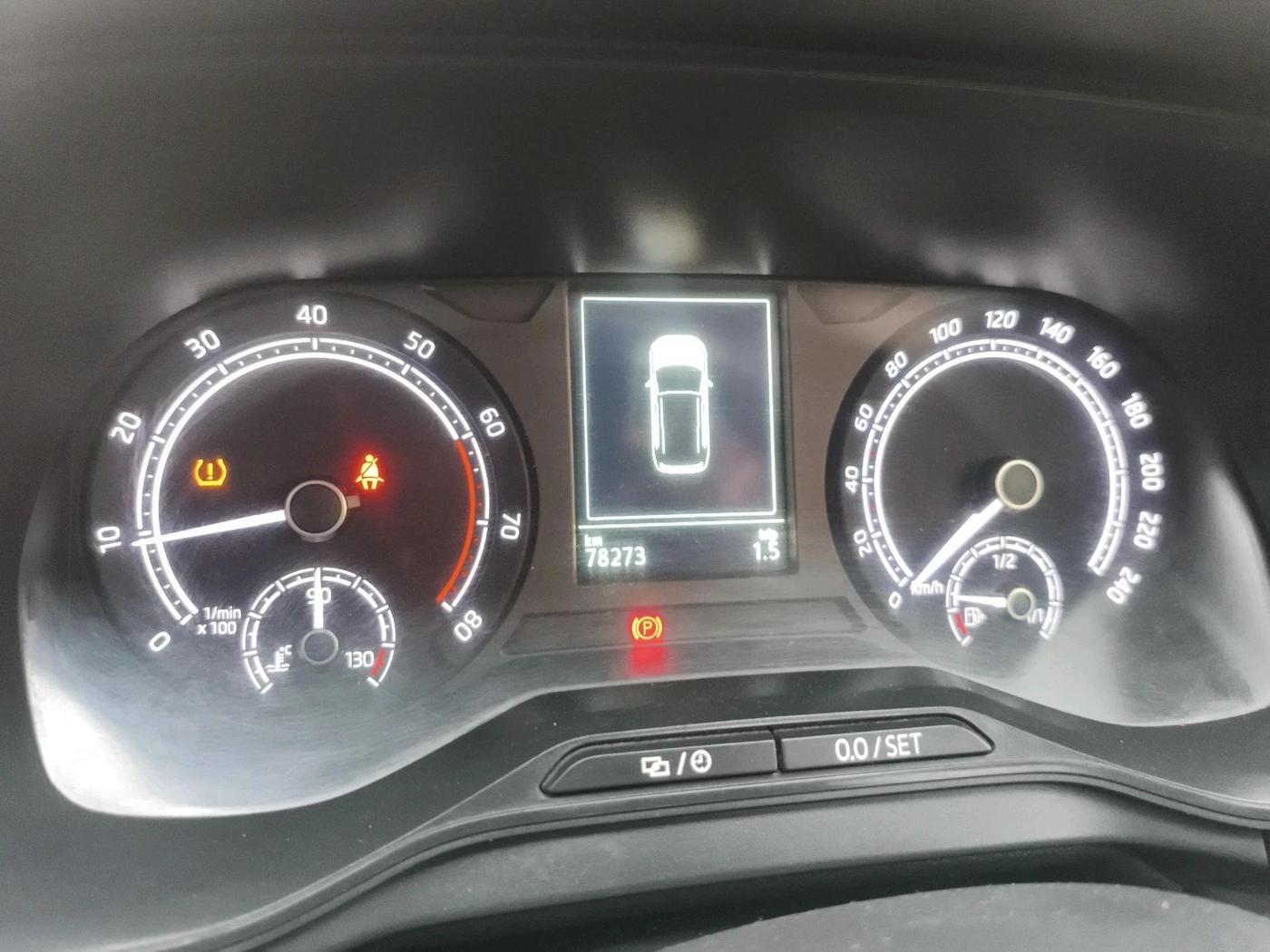 2021 Skoda KUSHAQ STYLE 1.5L TSI DSG (6 AIRBAGS), Petrol, Automatic, 78,273 km, interior
