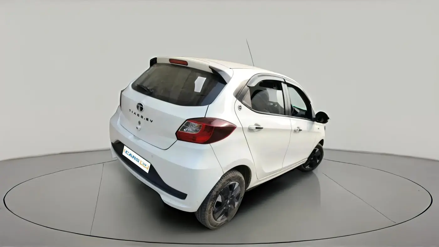 2024 Tata TIAGO EV XZ PLUS LONG RANGE, Electric, Automatic, 25,400 km, exterior