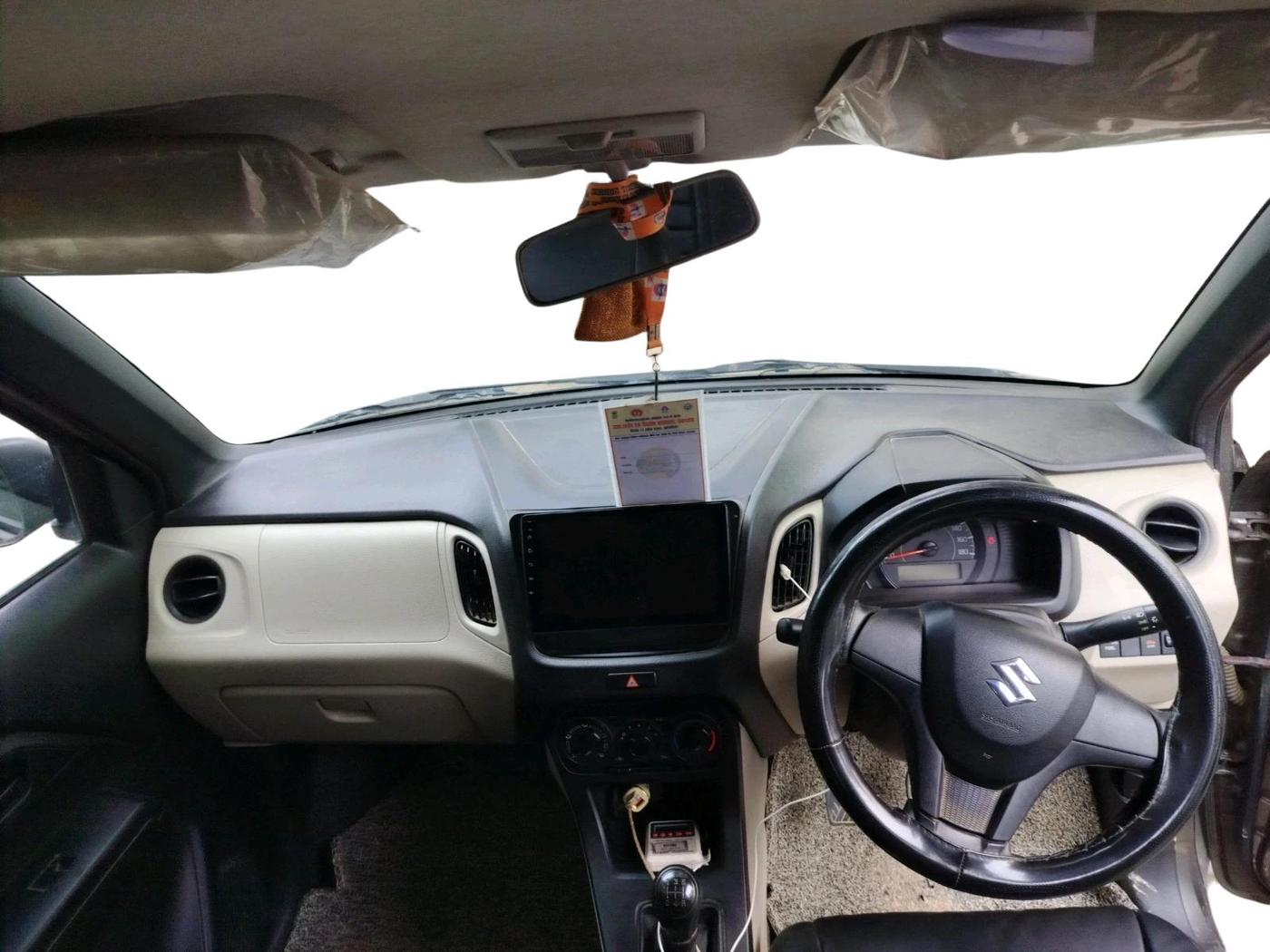 2020 Maruti New Wagon-R LXI CNG (O) 1.0, CNG, Manual, 1,38,347 km, interior