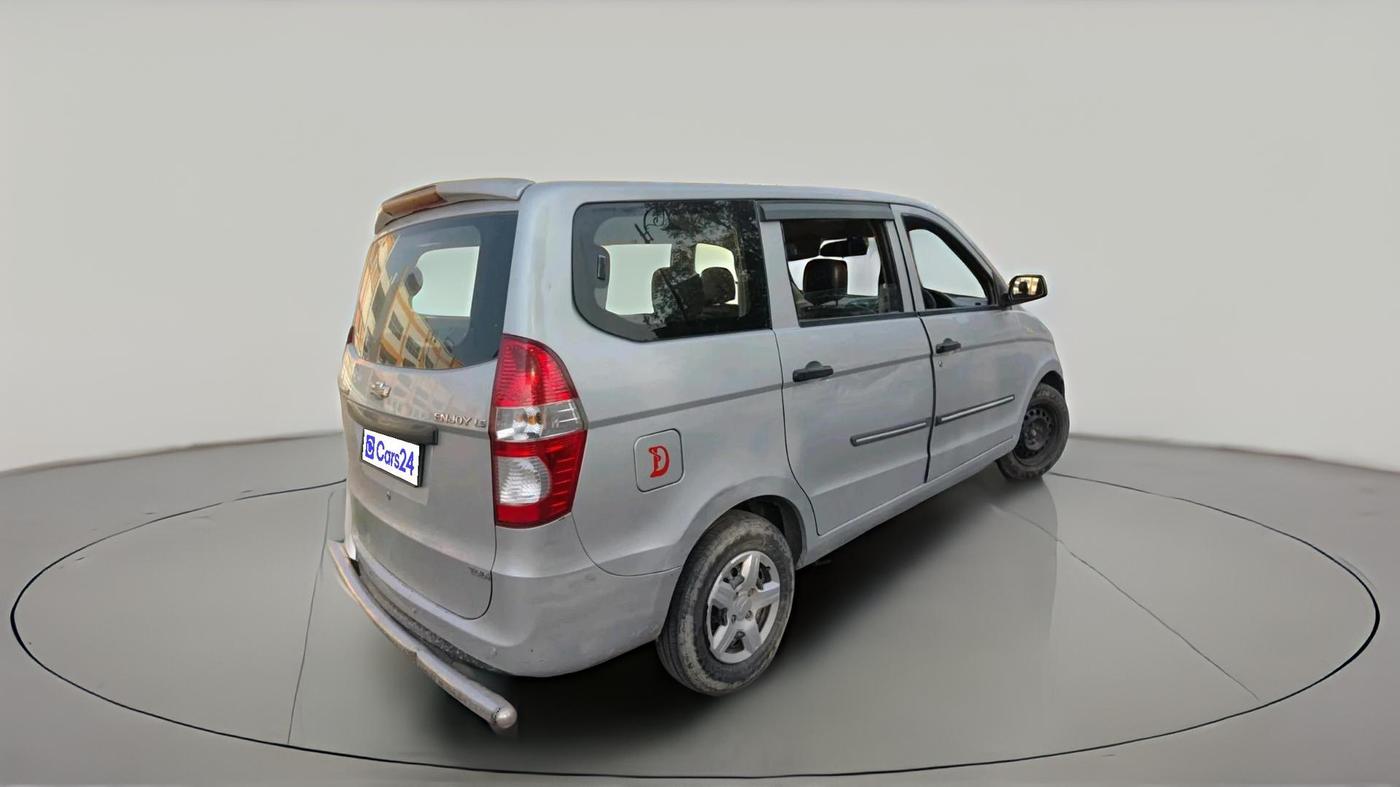 2014 Chevrolet Enjoy 1.3 LT 7 STR, Diesel, Manual, 1,76,633 km, exterior